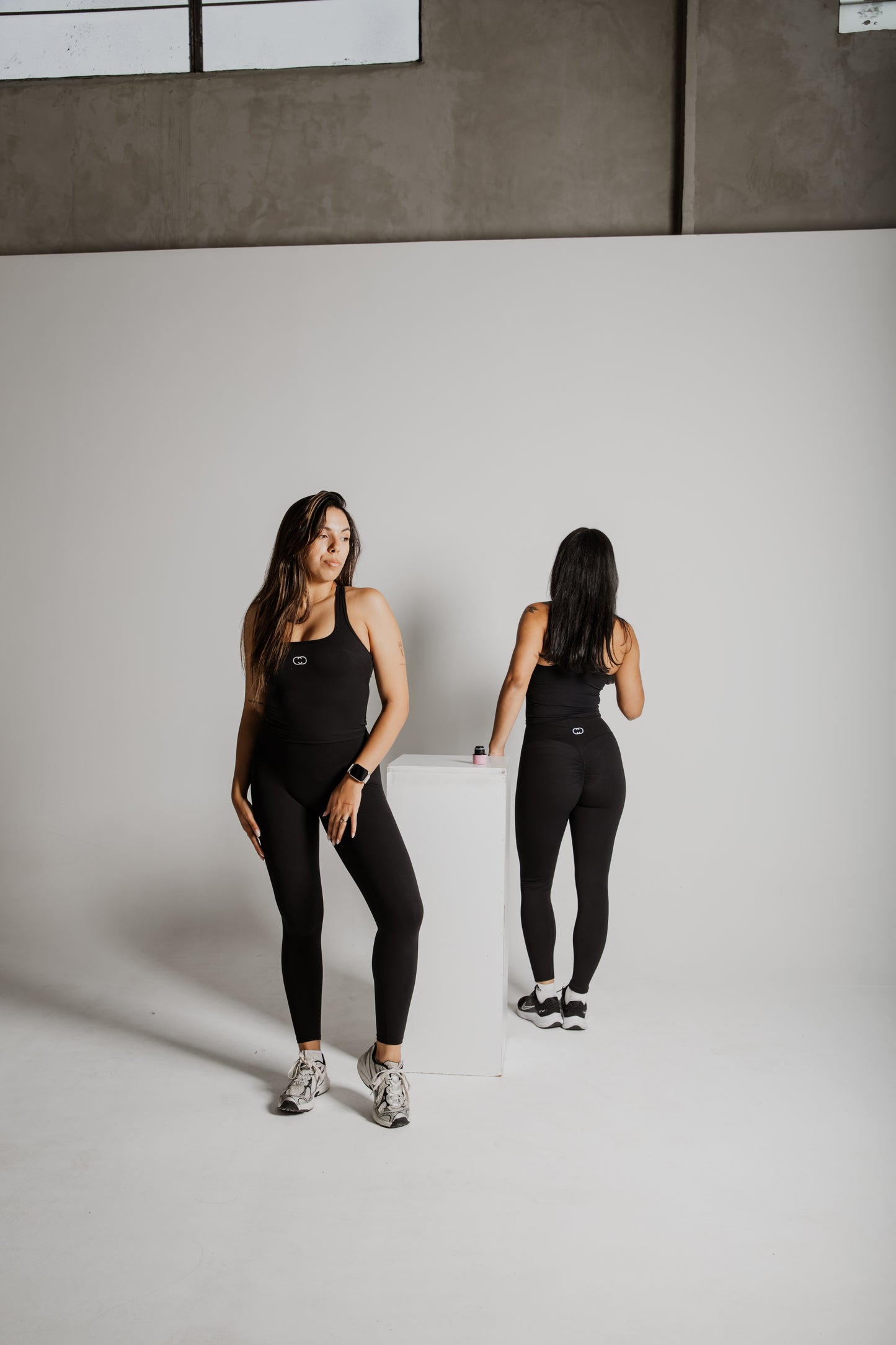 Musculosa Zafiro Negra